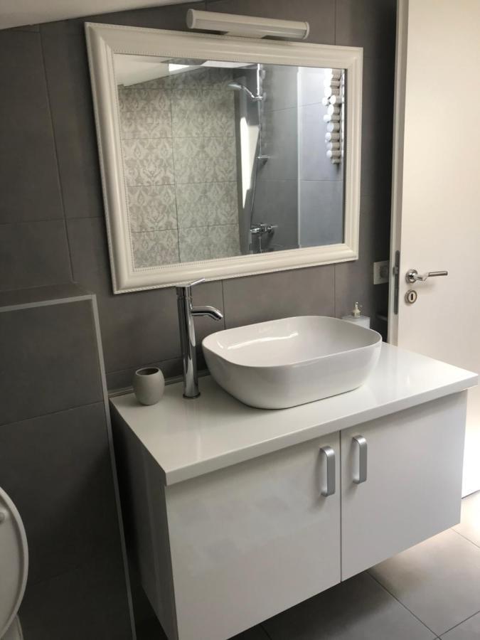 Apartment Laguna Vinišće Εξωτερικό φωτογραφία